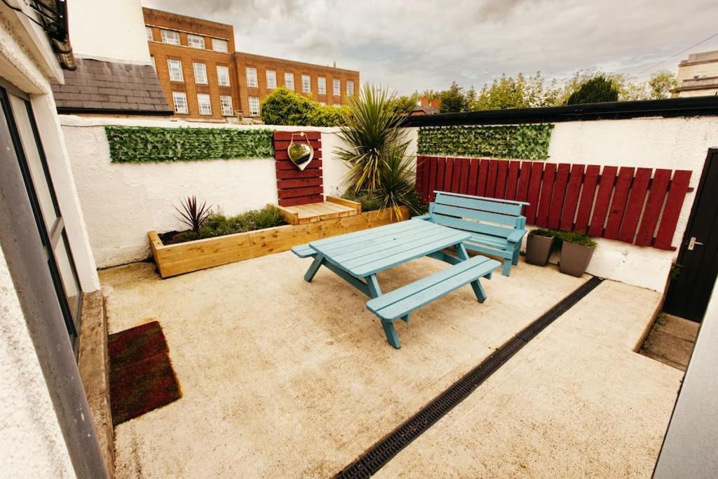 Friars Bush House - Stunning 4 Bedroom Detached House In Exclusive Queens Quarter Luxury Centre Hébergement de vacances